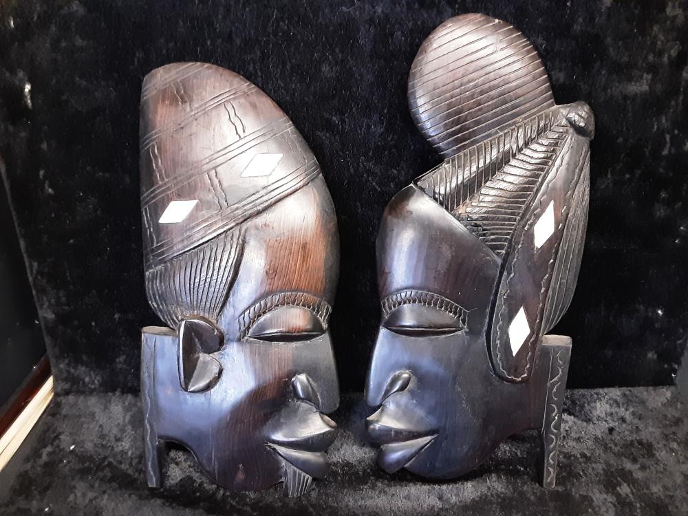 MASQUE AFRICAIN PROFIL EN EBENE