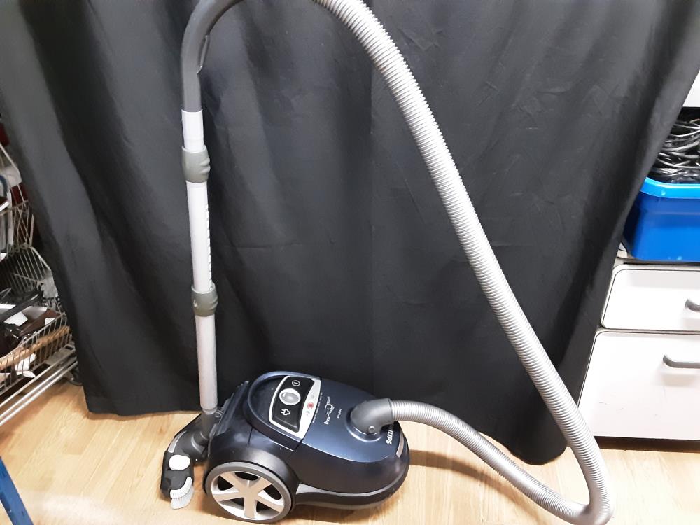 ASPIRATEUR PHILIPS A SAC 2000W