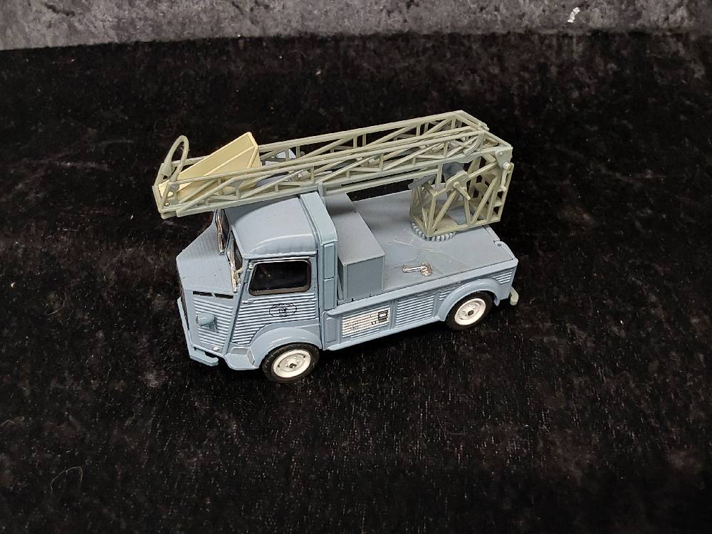 CITROEN TYPE H PLATEAU 1/43