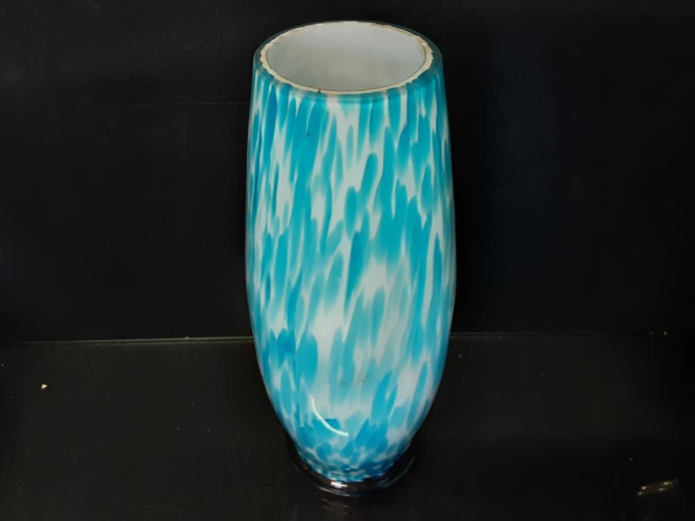 VASE PM  BLEU ET BLANC 