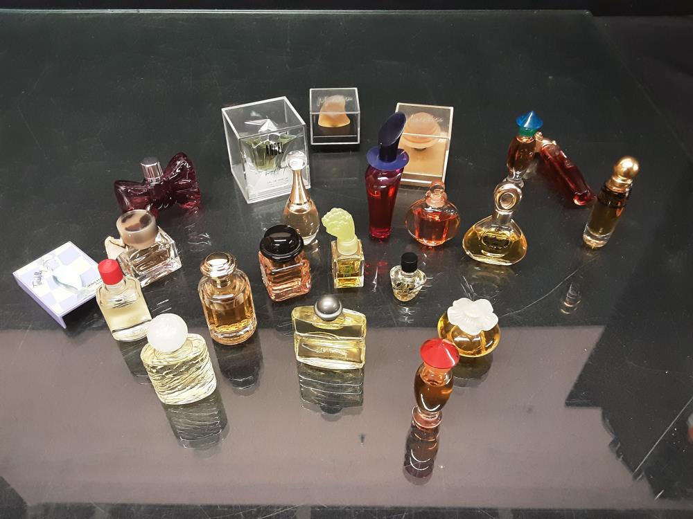 MINATURE PARFUM PM - PIÈCE