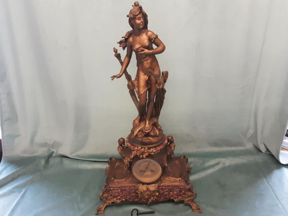 PENDULE RÉGULE STATUETTE FEMME ( ETAT DE MARCHE )