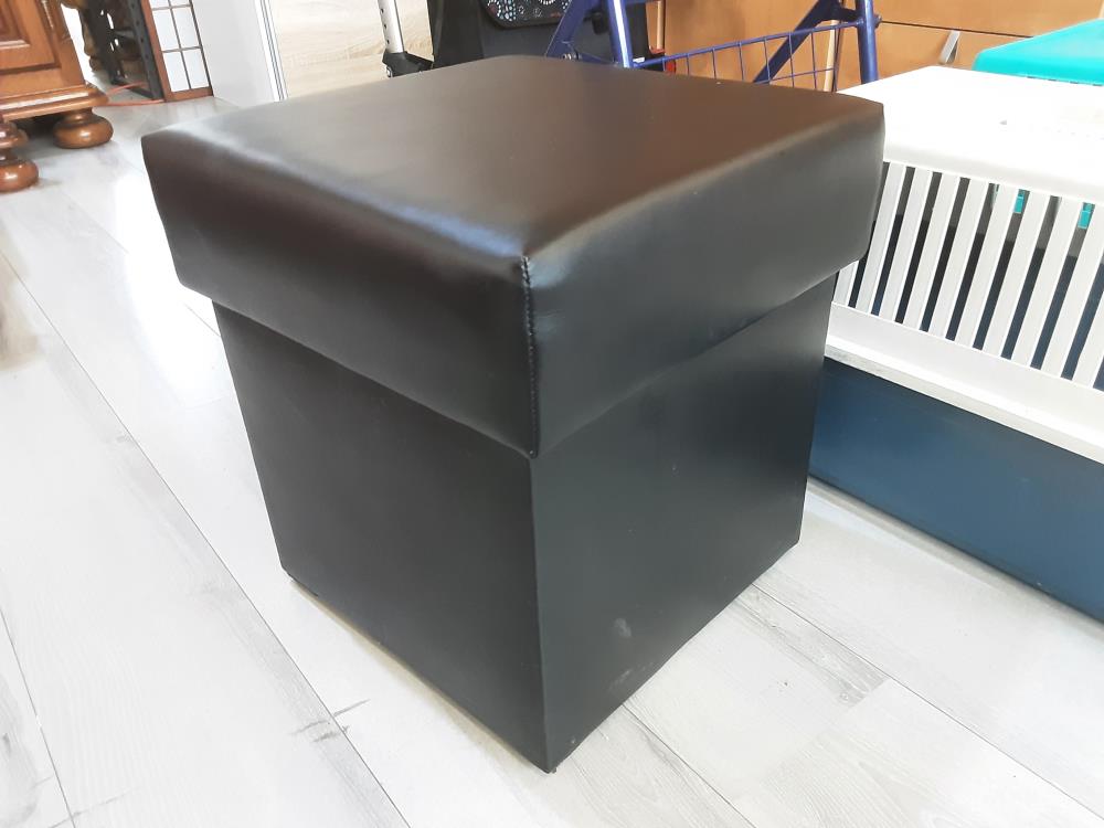 POUF COFFRE SIMILI NOIR