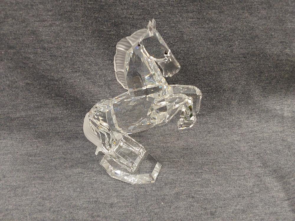 CHEVAL H.10CM CRISTAL DE SWAROVSKI 