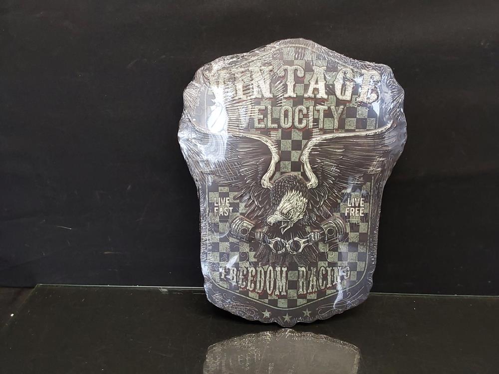 PLAQUE  AIGLE VINTAGE VELOCITY 30 X 40CM FY19048