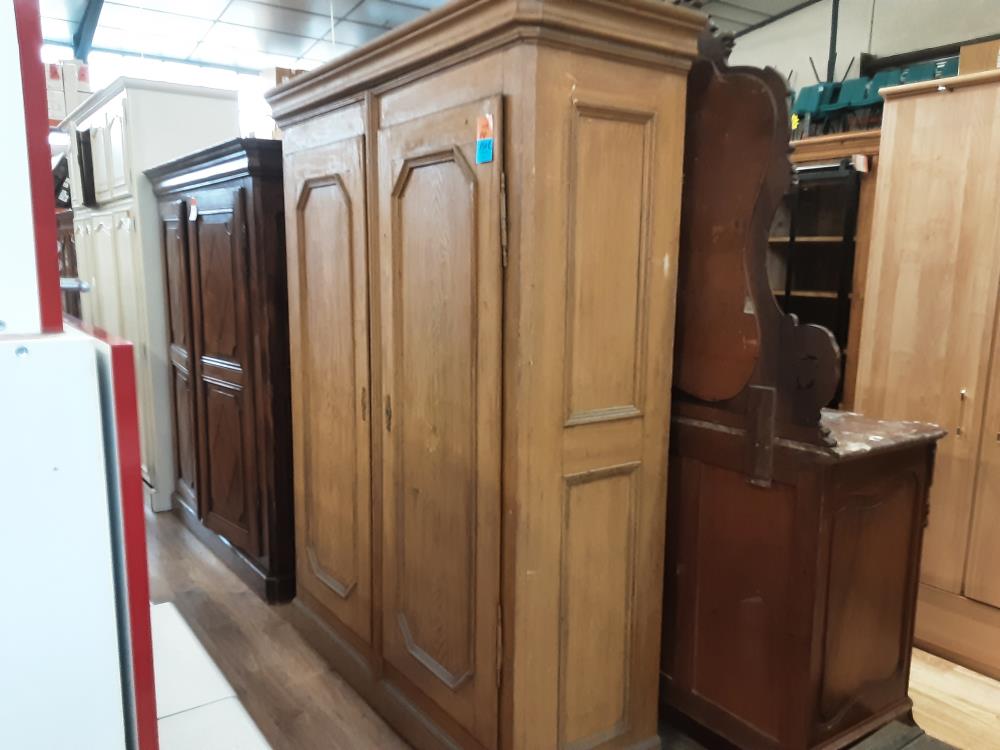 ARMOIRE 2 PORTES EN SAPIN