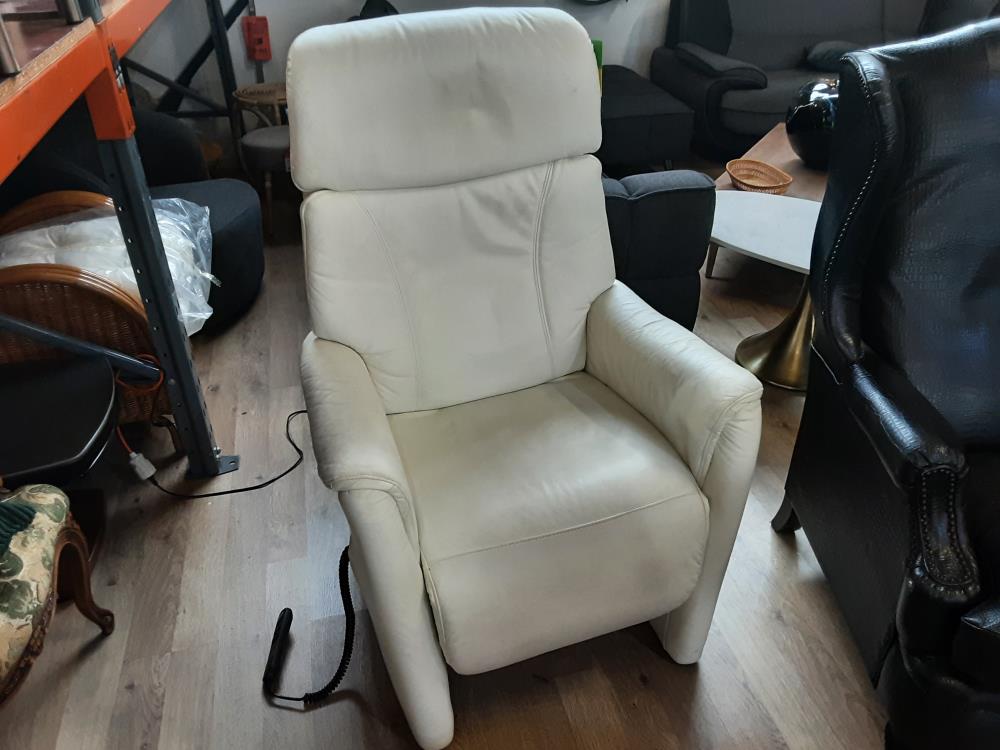 FAUTEUIL ELECTRIQUE RELEVEUR CUIR BLANC 