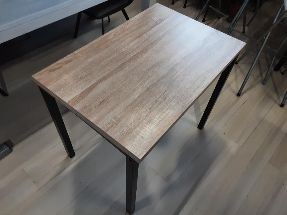 TABLE DE CUISINE PORTE FEUILLE