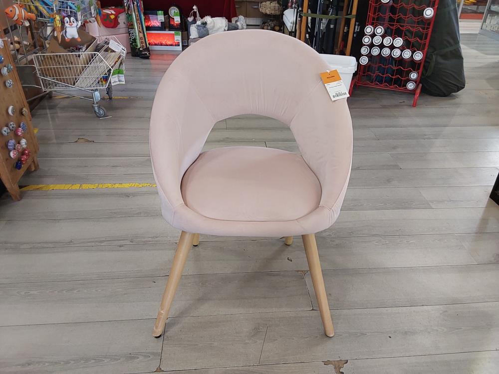 FAUTEUIL ROSE POUDRE 