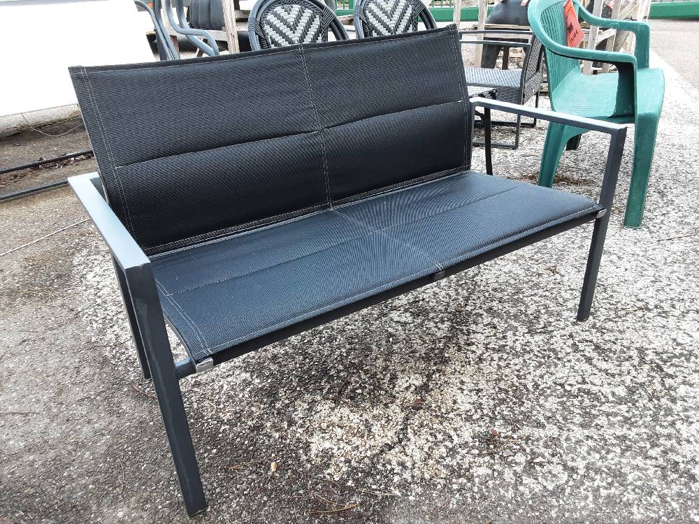 BANC EXTERIEUR