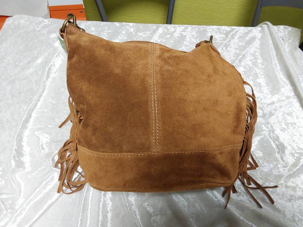 SAC A MAIN CUIR NUBUCK CAMEL A  BANDOULIERE + FRANGES (091)