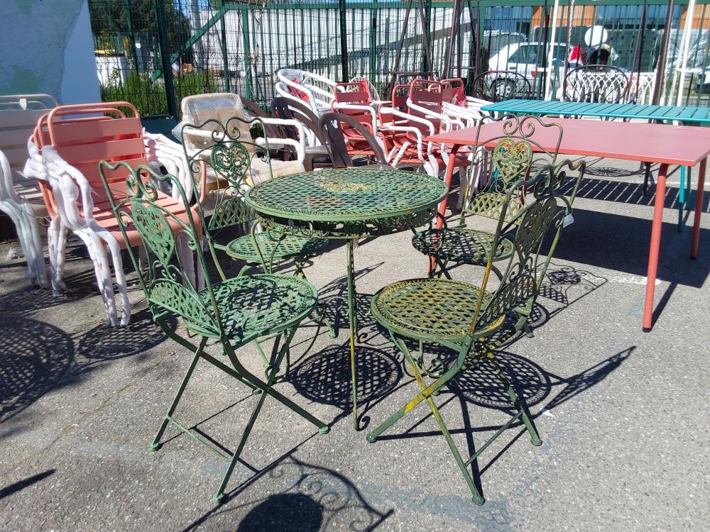 SALON DE JARDIN MÉTAL VERTE TABLE RONDE + 4 CHAISES PLIABLES (HR162/161AG)