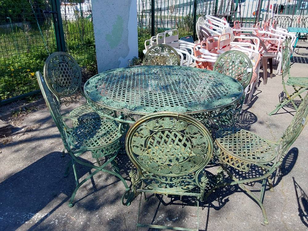 TABLE DE JARDIN MÉTAL VERT RONDE + 6 CHAISES PLIABLES (KB99AG/KB98AG)