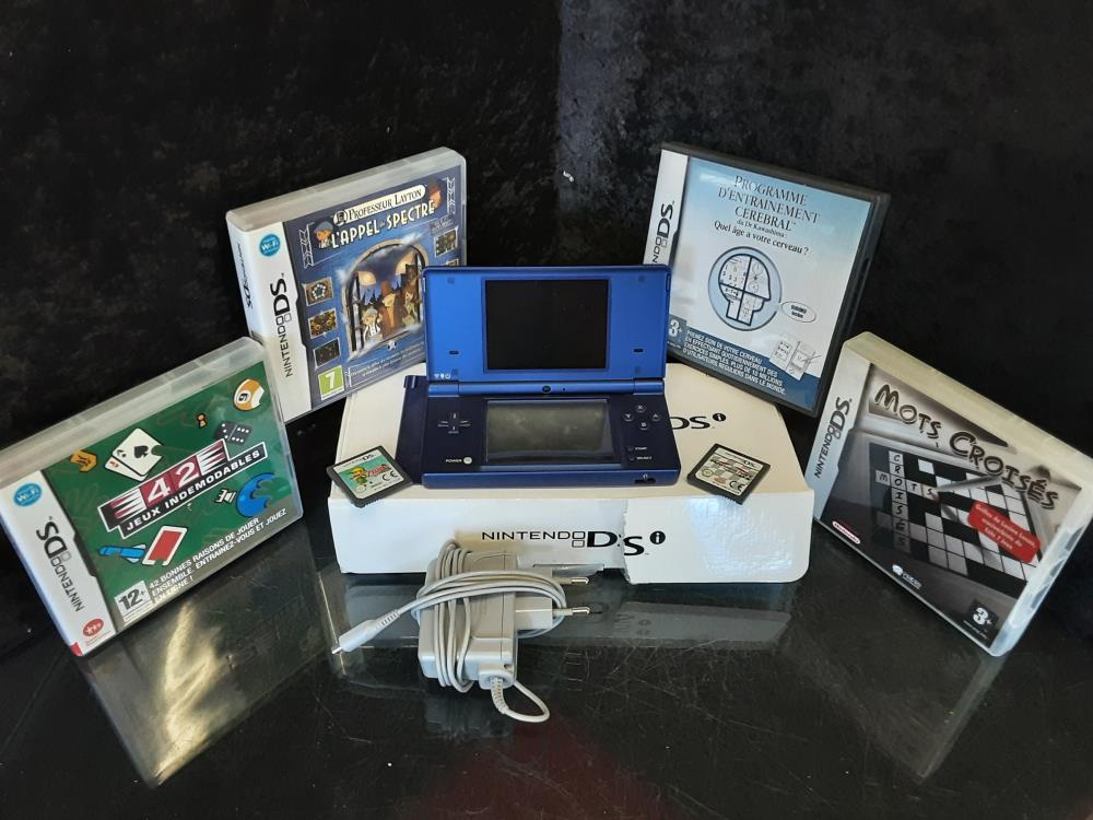 NINTENDO DSI AVEC 6 JEUX 