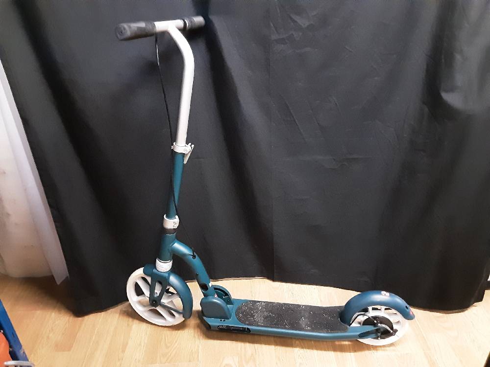 TROTINETTE PLIABLE VERTE