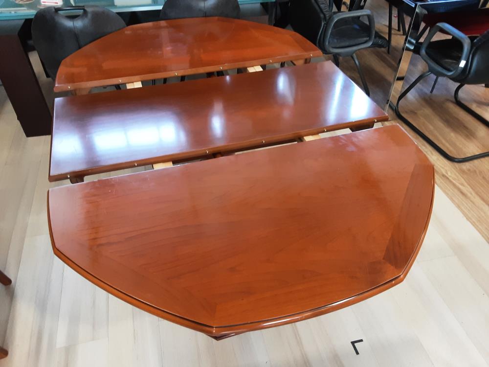 TABLE MERISIER OCTOGONALE PIED CENTRALE 1 ALLONGE DE 45 CM=159CM