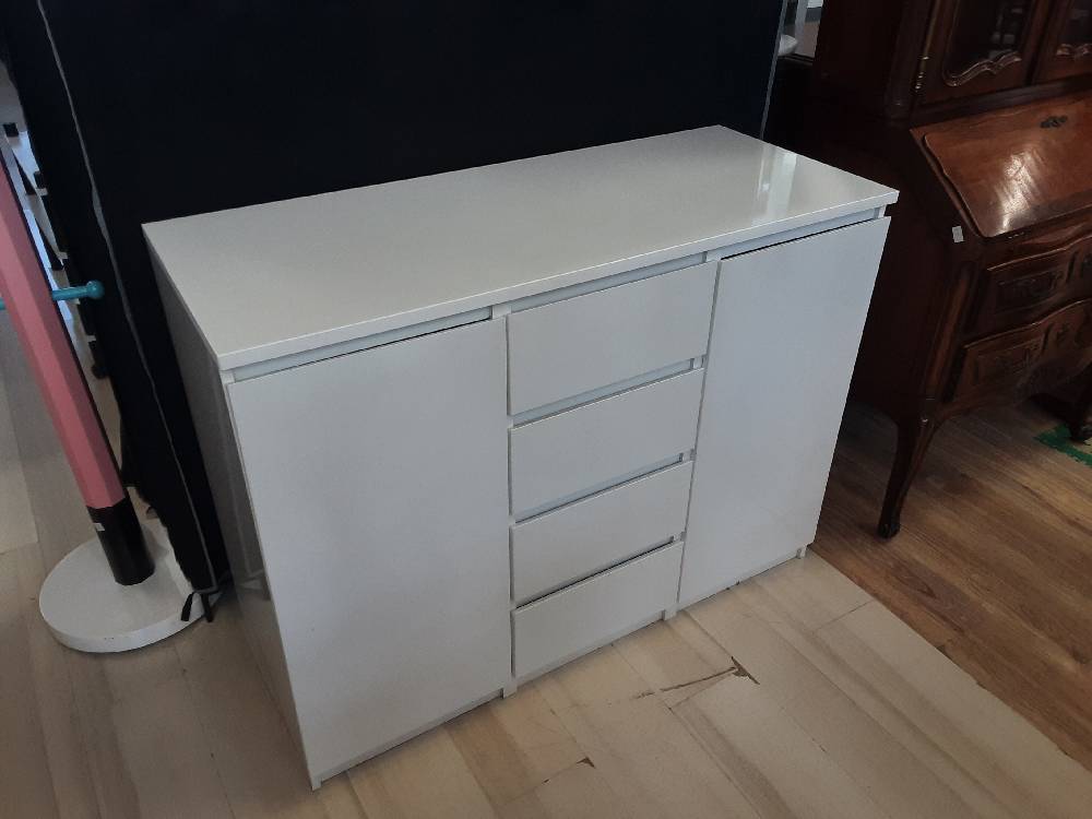 BAHUT LAQUÉ BLANC 
