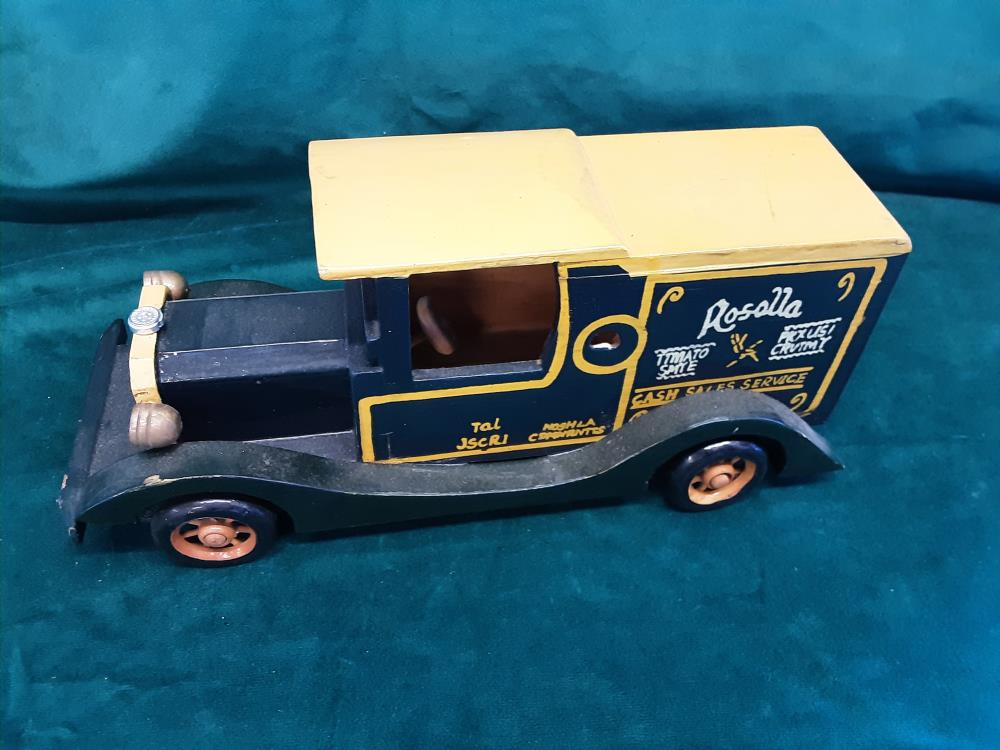 CAMION EN BOIS JAUNE ET VERT ROSOLLA