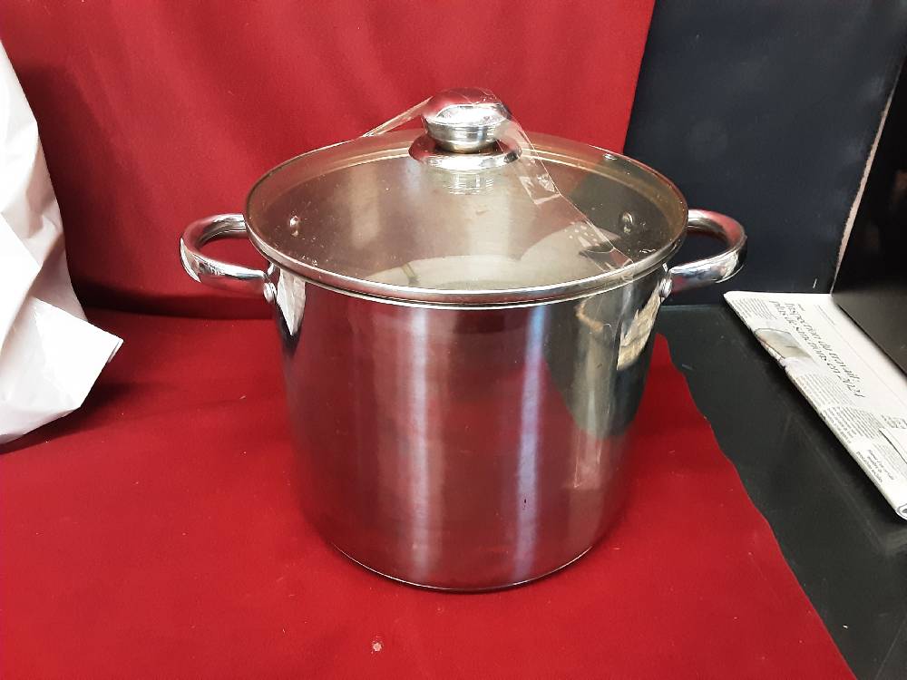 CASSEROLE INOX TOUS FEUX AVEC COUVERCLE 