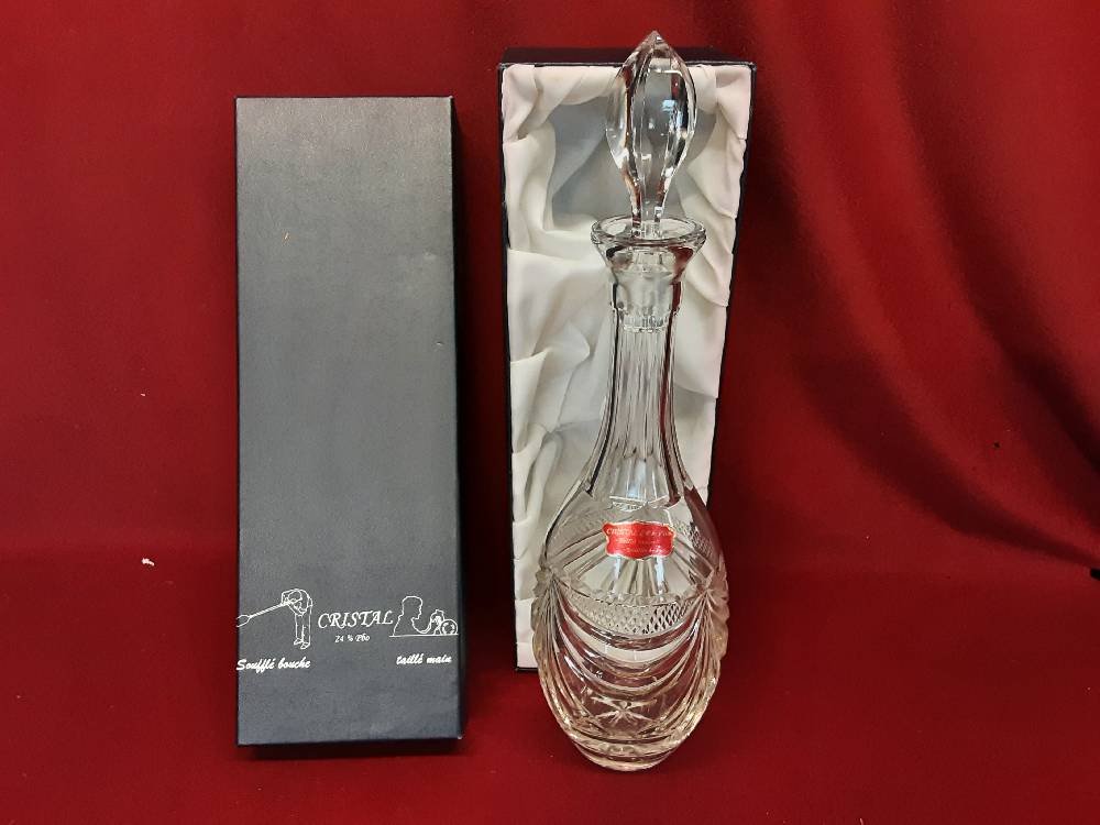 CARAFE BOUCHON EN CRISTAL SOUFFLE BOUCHE