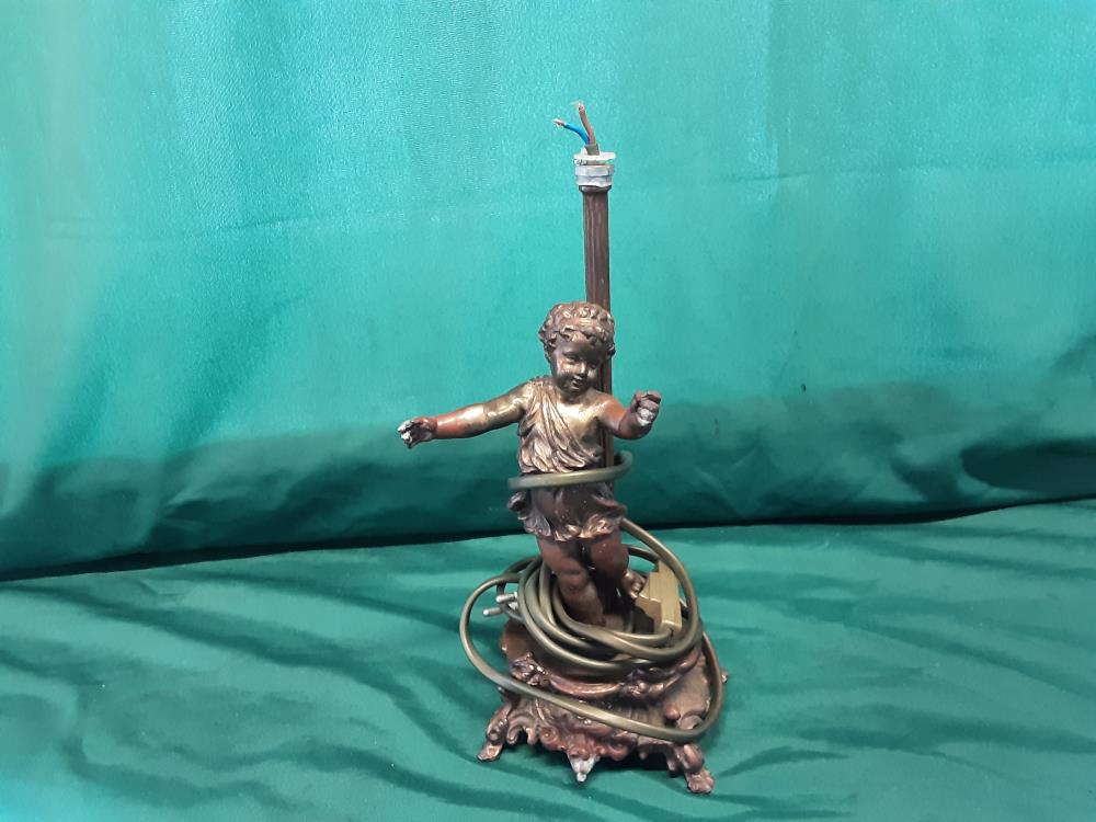 LAMPE A POSER ANGELOT EN RÉGULE A RESTAURER
