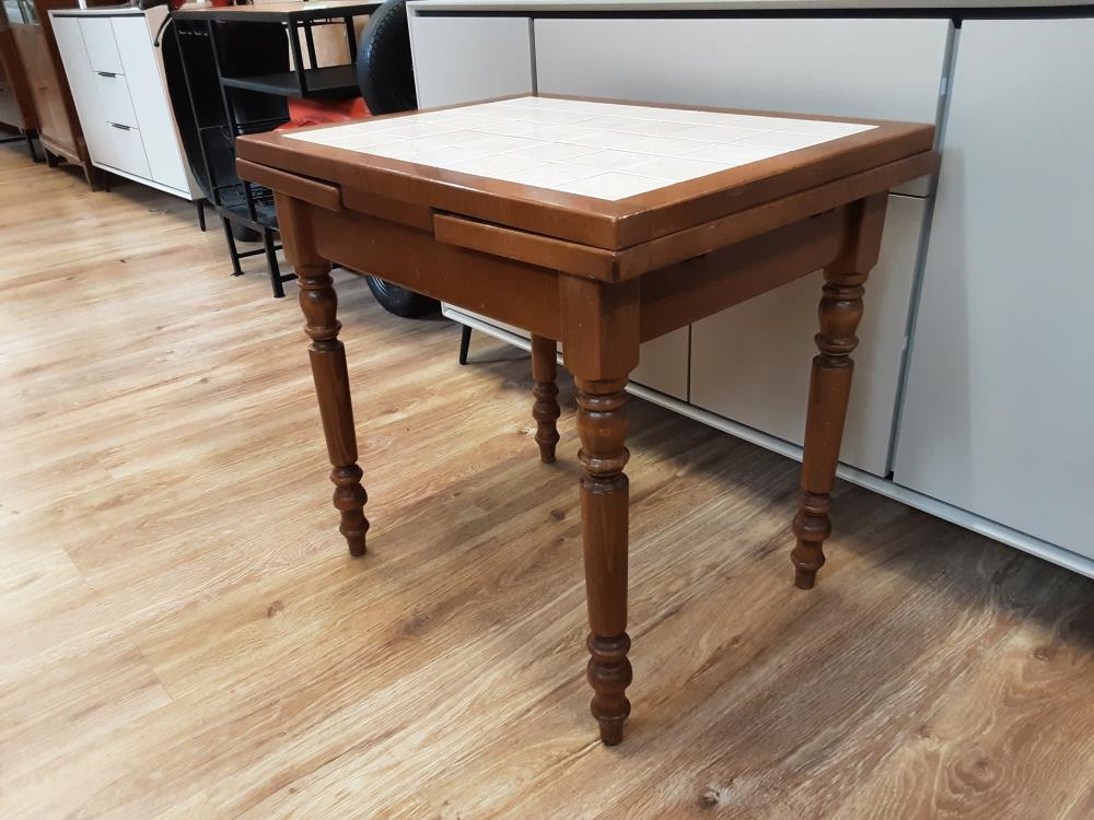 TABLE DE CUISINE CHENE PL CARRELAGE BEIGE 2 ALLONGES DE 30CM