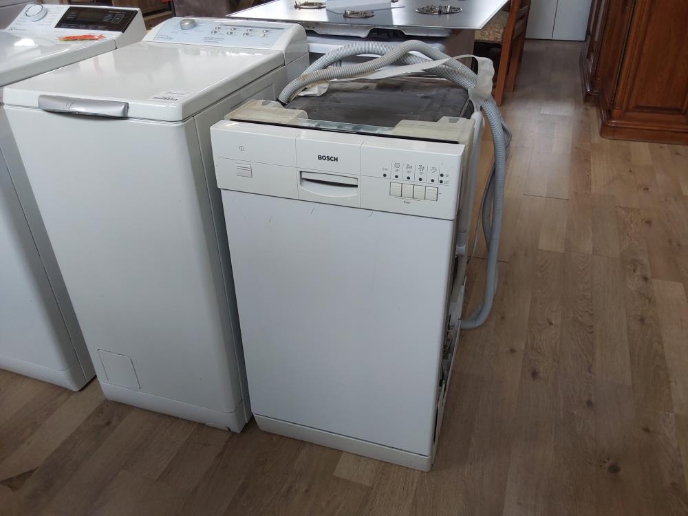 LAVE VAISSELLE BOSCH POUR 2 PERSONNES