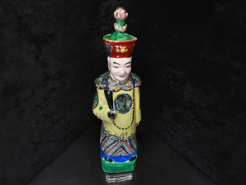 STATUETTE PORCELAINE ASIATIQUE