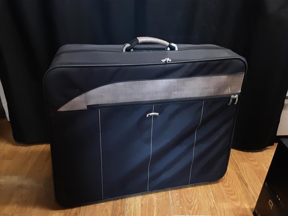 VALISE SOUPLE NOIRE TGM DELSEY 