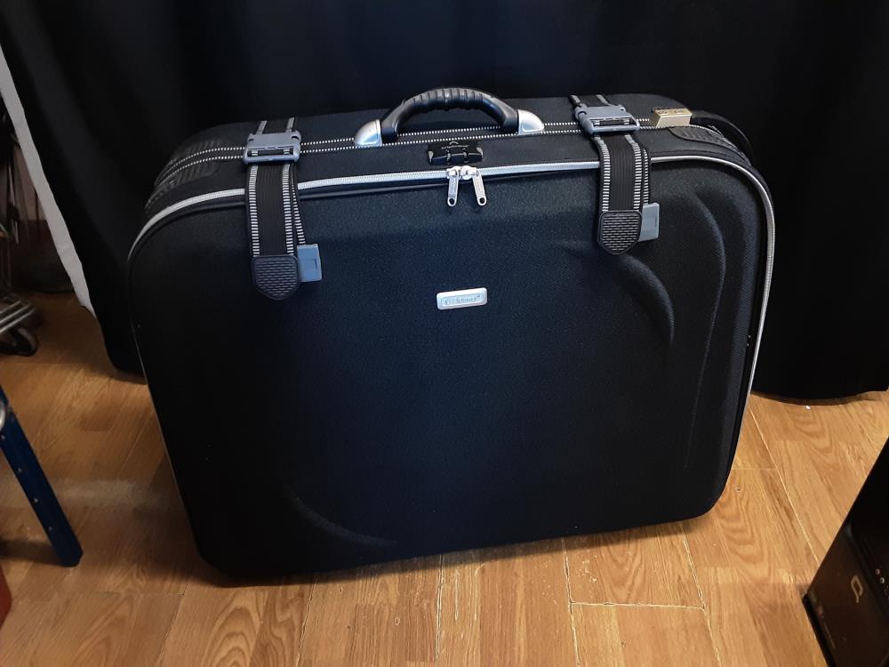 VALISE SEMI-RIGIDE DIPLOMAT TISSU NOIRE 