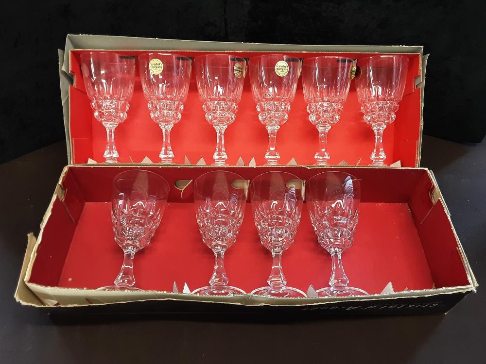 LOT DE 10 VERRES CRISTAL POMPADOUR