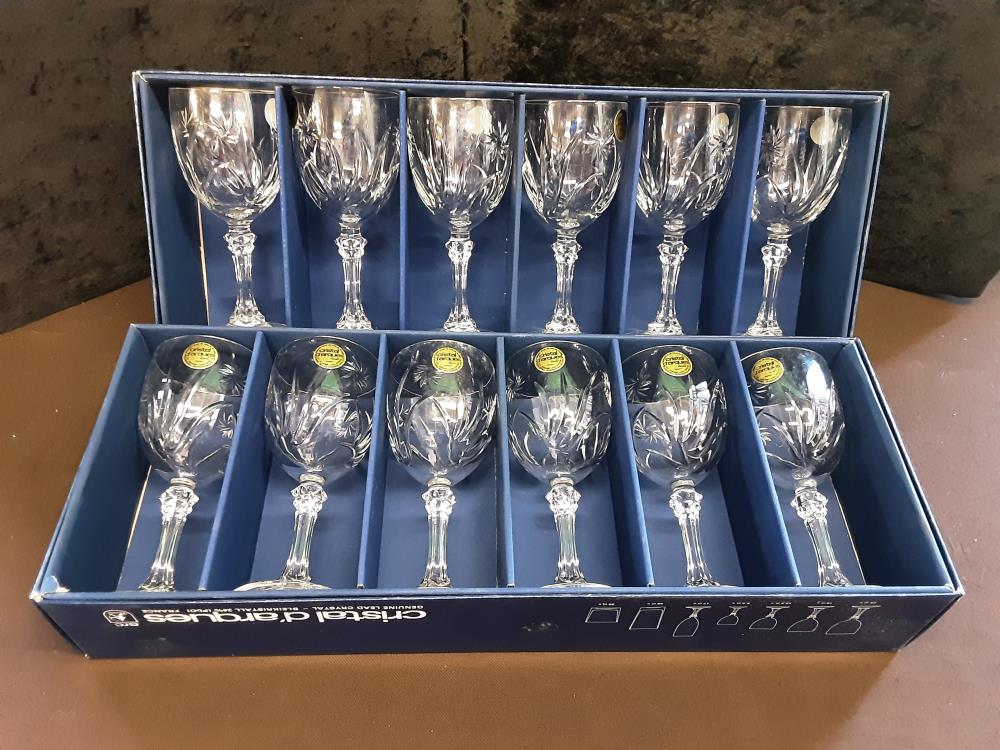 LOT DE 12 VERRES 18CL CRISTAL TAILLE LOIRE