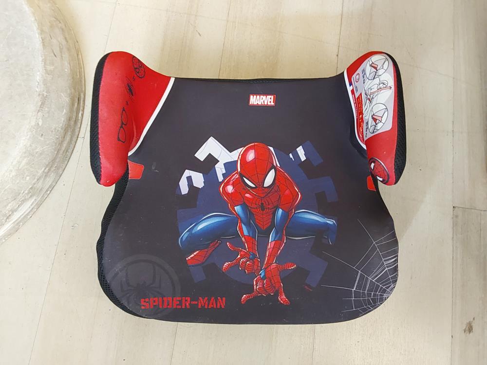 REHAUSSEUR SPIDERMAN