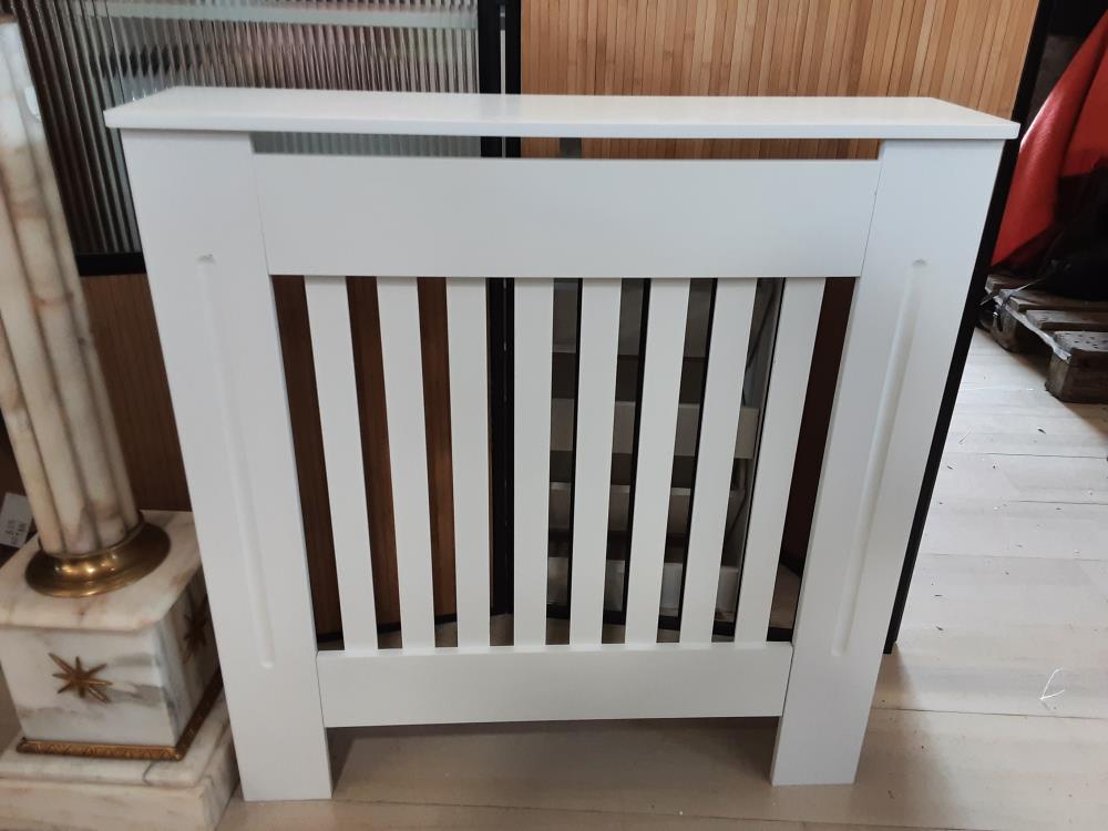 CACHE RADIATEUR COLORIS BLANC (820-106) 2ÈME CHOIX