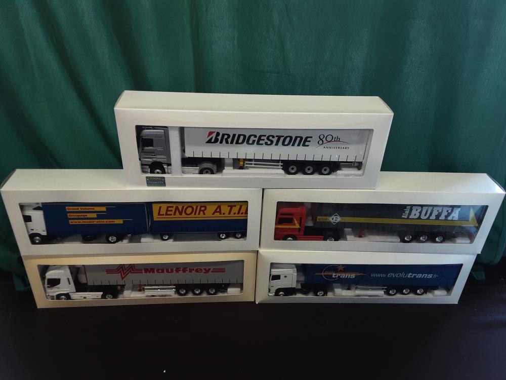 CAMION REMORQUE 1:43