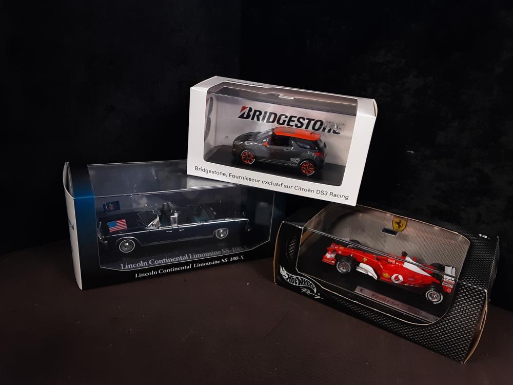 VOITURE MINIATURE 1:43 