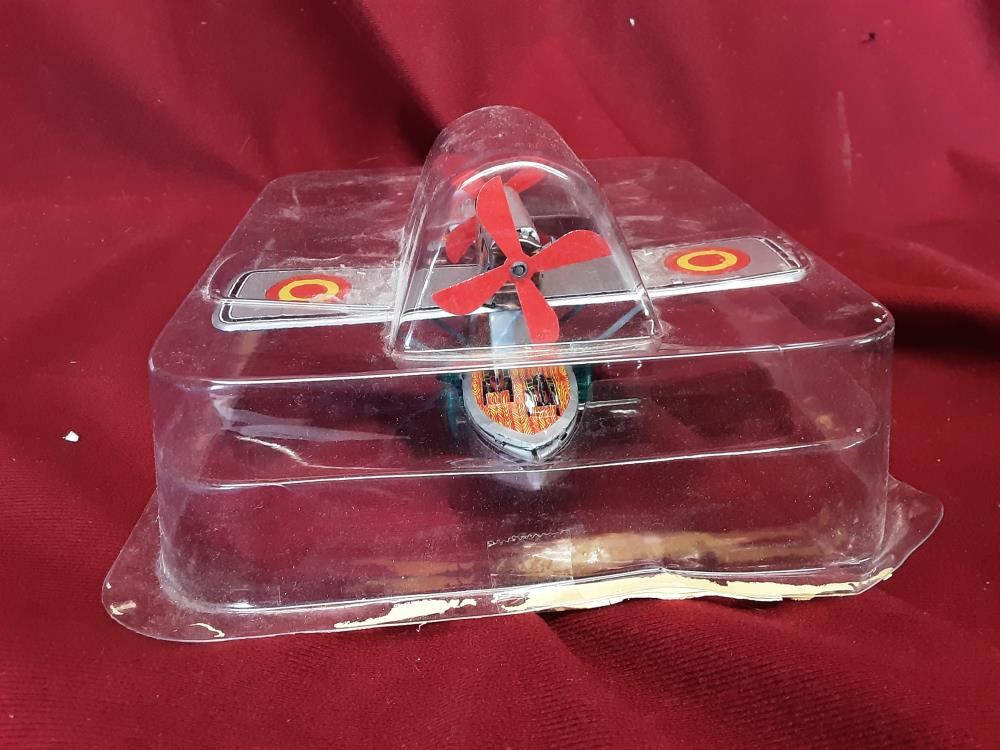 AVION MINIATURE 