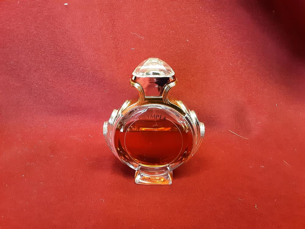 FLACON DE PARFUM OPIUM