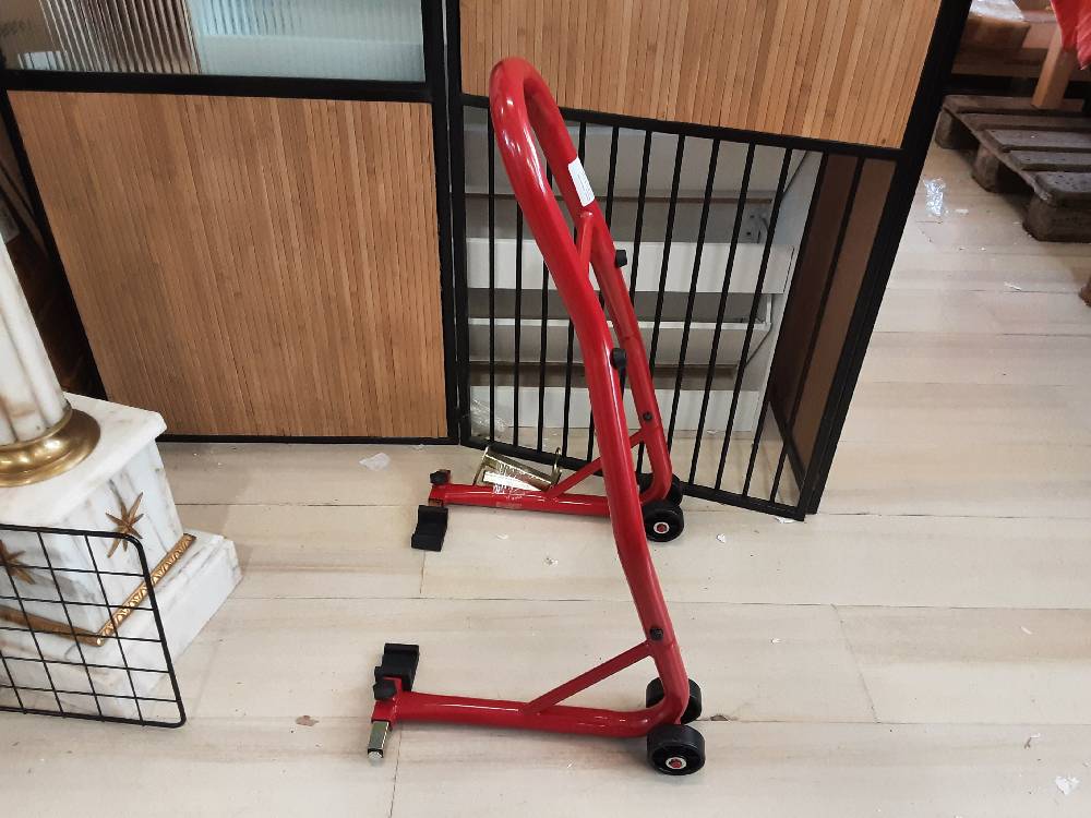 SUPPORT BÉQUILLE POUR MOTO AVEC ROULETTES (C30-001) 2ÈME CHOIX