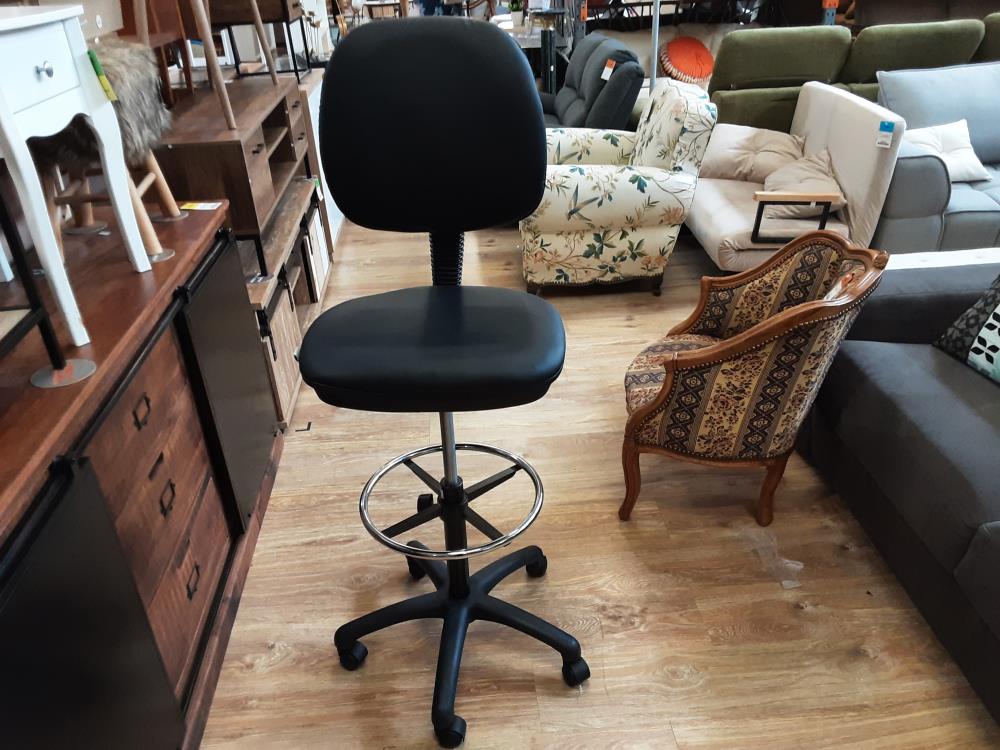 TABOURET À ROULETTES RÉGL. EN HAUTEUR NOIR (921-597) 2ÈME CHOIX