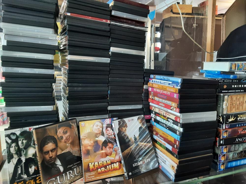 DVD FILM INDIEN EN ANGLAIS