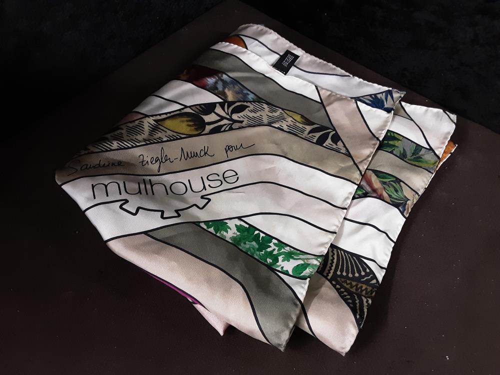 CARRÉ DE FOULARD SANDRINE ZIEGLER POUR MULHOUSE EN SOIE