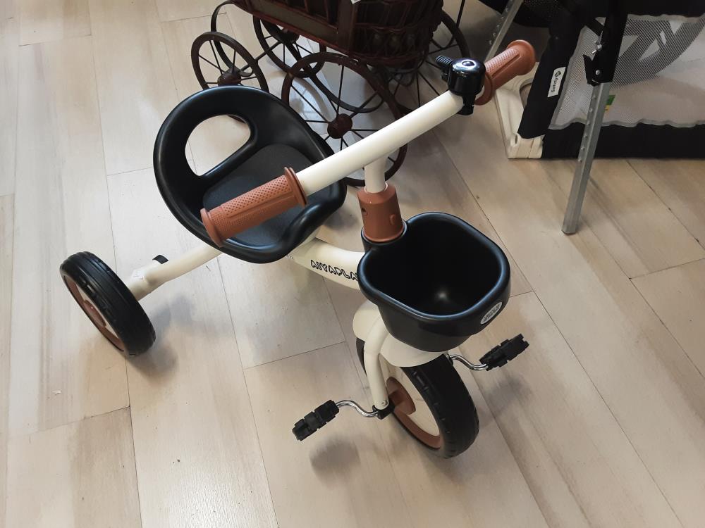TRYCYCLE ENFANT BLANC (370-267V00WT) 2ÈME CHOIX