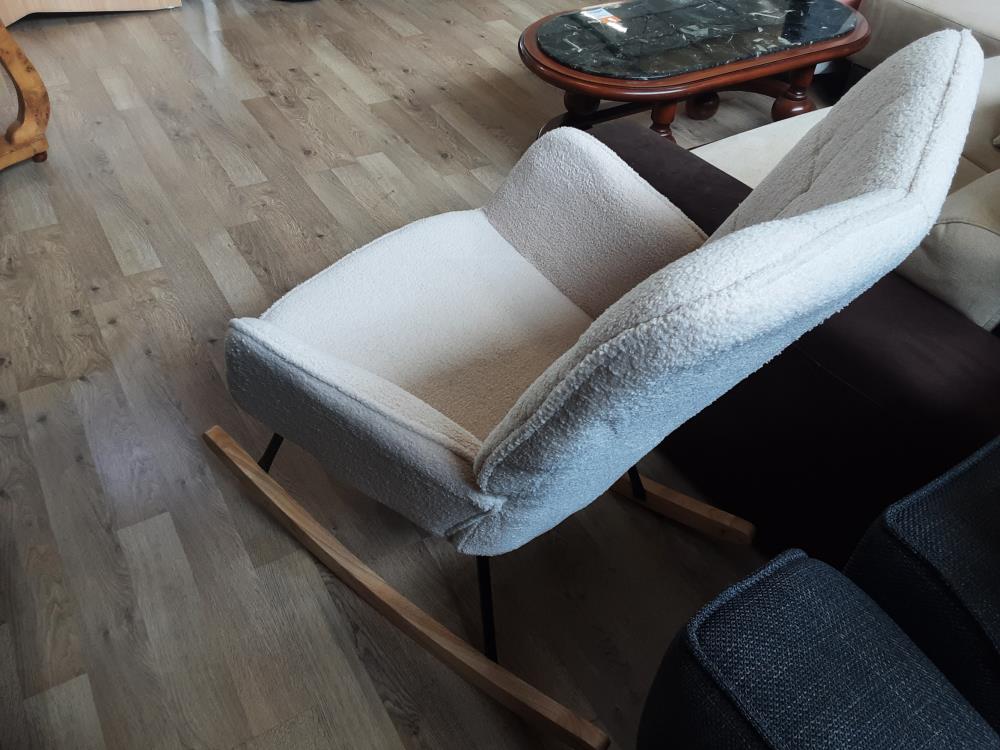 FAUTEUIL A BASCULE BOUCLETTE BEIGE (839-613V00BG) 2ÈME CHOIX
