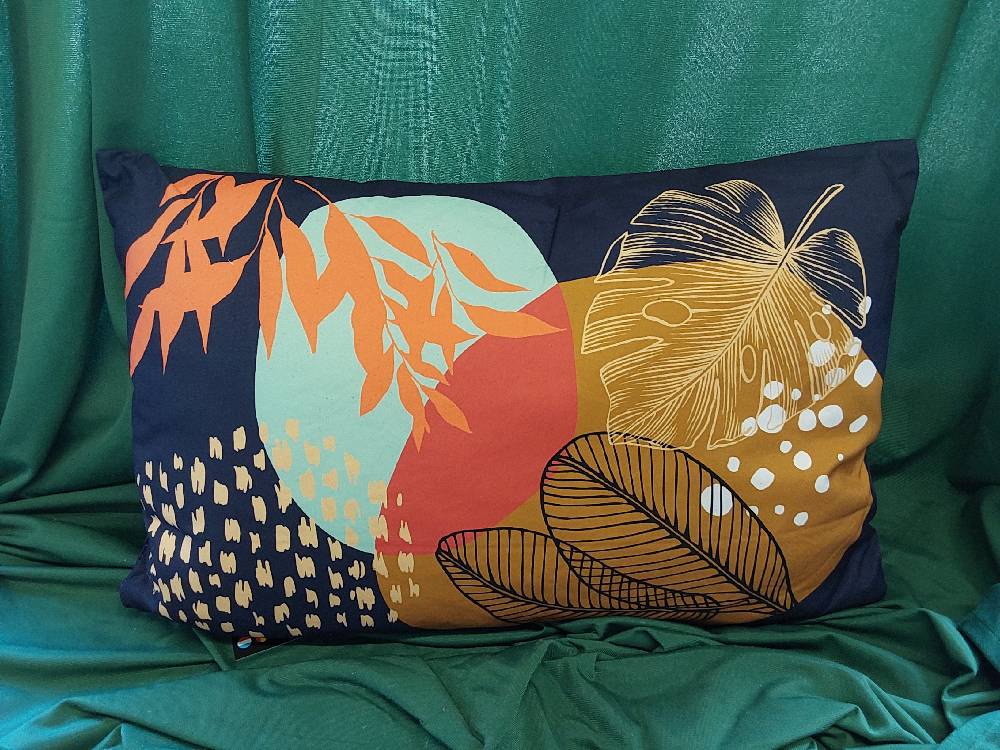 COUSSIN MOTIF ZEN 32X50CM DESTOCK (547160)