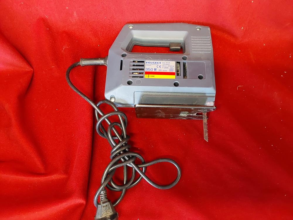 SCIE SAUTEUSE PEUGEOT GRIS