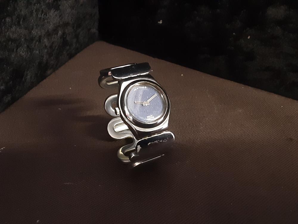 MONTRE SWATCH IRONY EN ACIER 