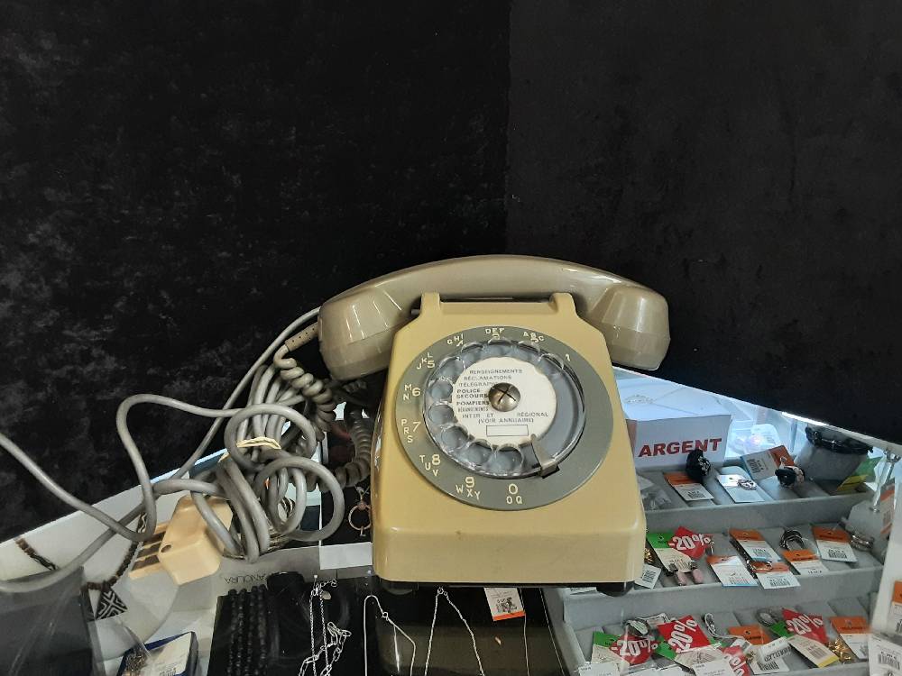 TELEPHONE VINTAGE