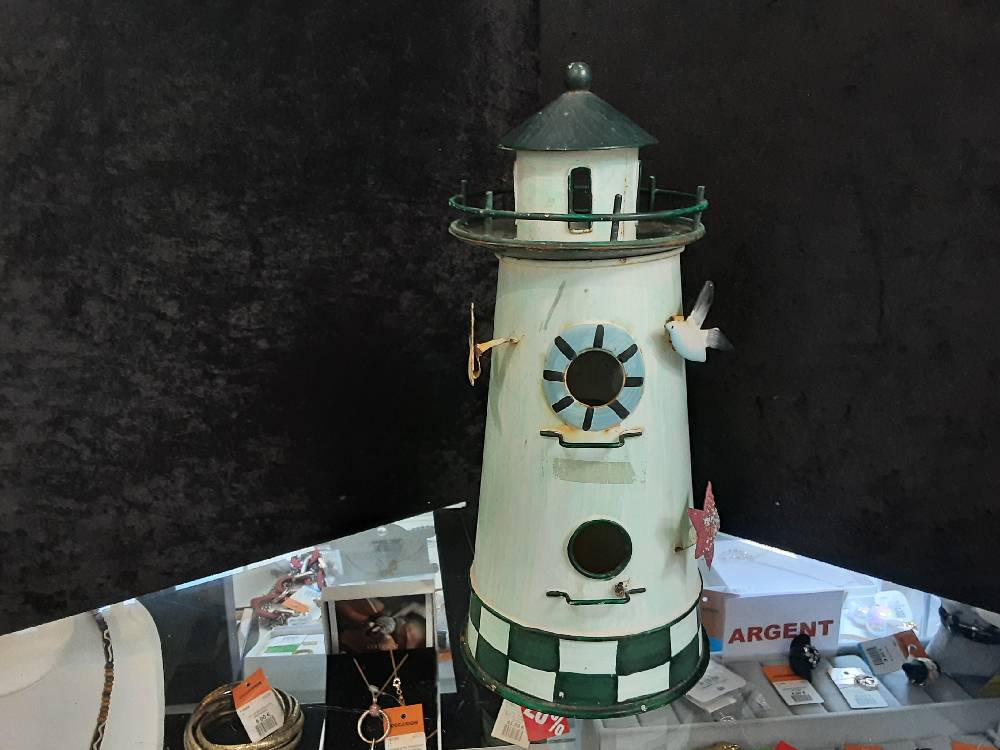 PHOTOPHORE PHARE DECORATIF