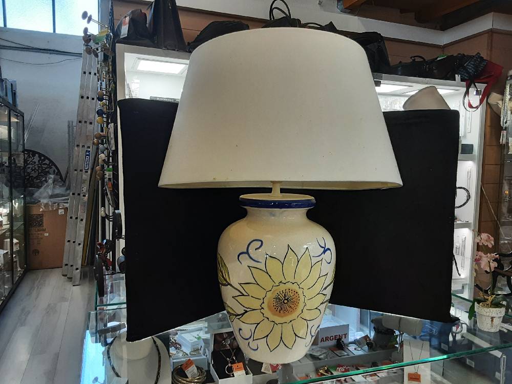 LAMPE DE SALON PIED CERAMIQUE FLEUR JAUNE